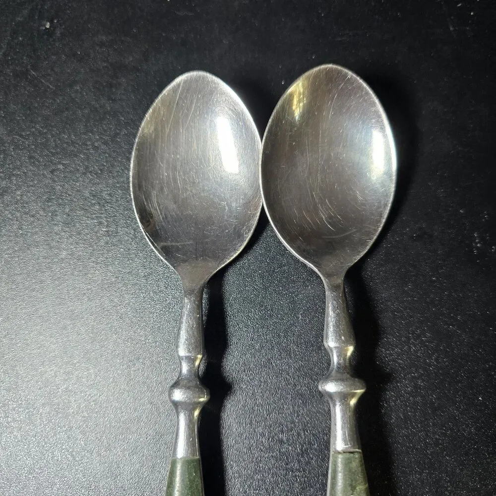 Hampton Silversmiths BISTRO-GREEN 2 Large Spoons Stainless Flatware